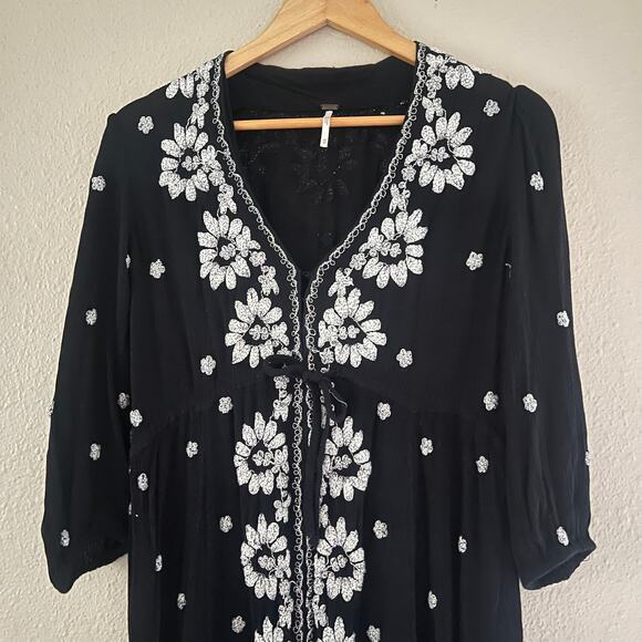 Free People embroidered fable midi dress boho - Picture 3 of 11